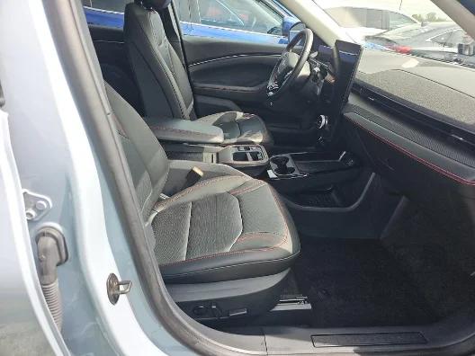 ford mustang mach-e 2025 3FMTK3SU4SMA18313 image ford mustang mach-e 2025 3FMTK3SU4SMA18313 image